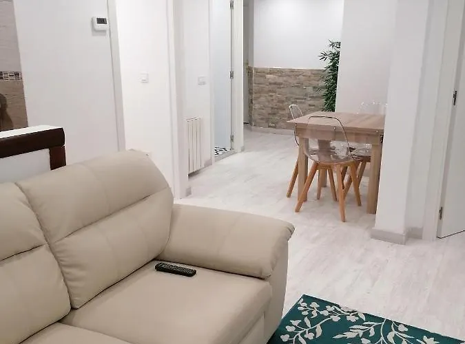 Piso Deluxe En El Centro Con Ascensor *