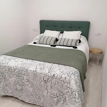 Piso Deluxe En El Centro Con Ascensor *