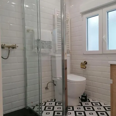 Piso Deluxe En El Centro Con Ascensor *